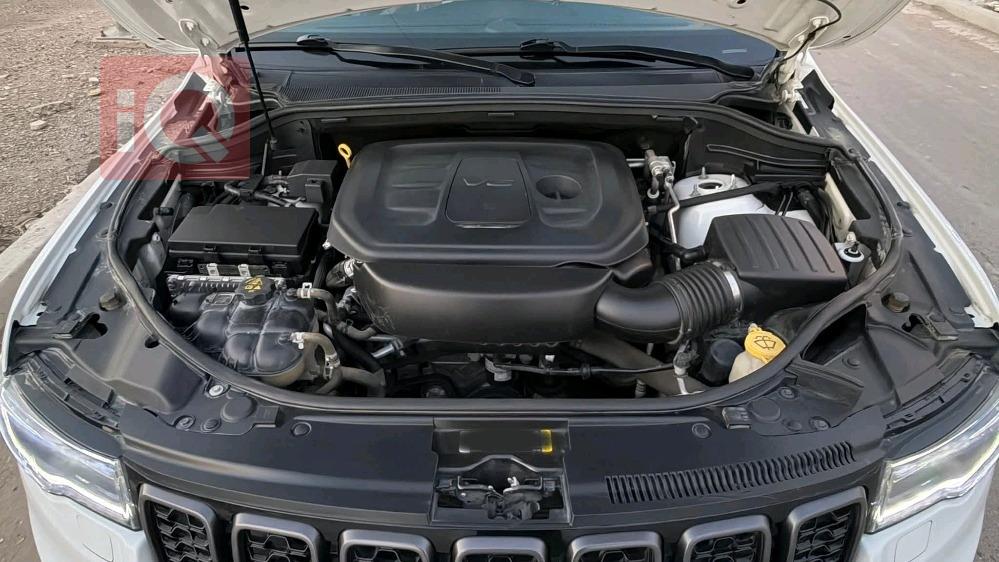 جيب جراند شيروكي